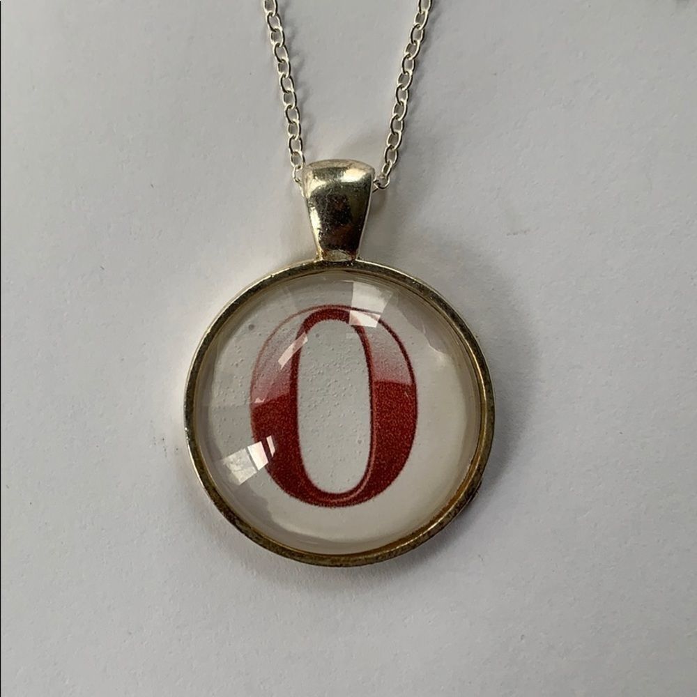 OPERA internet browser Necklace
